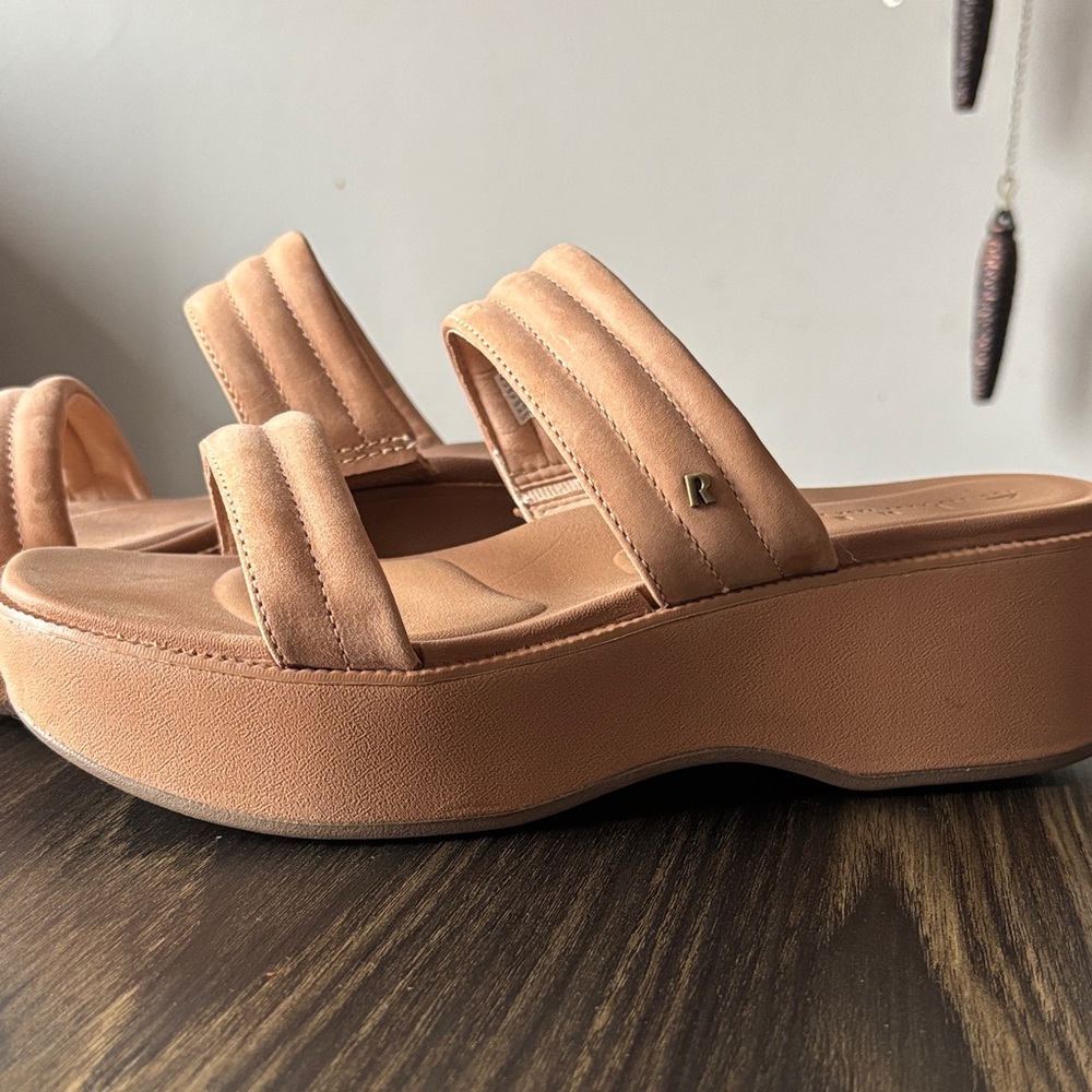 Reef Women's Light Brown Platform Sandals